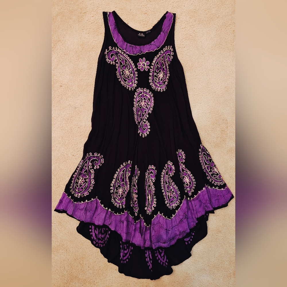 Y2K S.R. Fashion Bohemian Paisley Embroidered High Low Handkerchief Hem Dress.